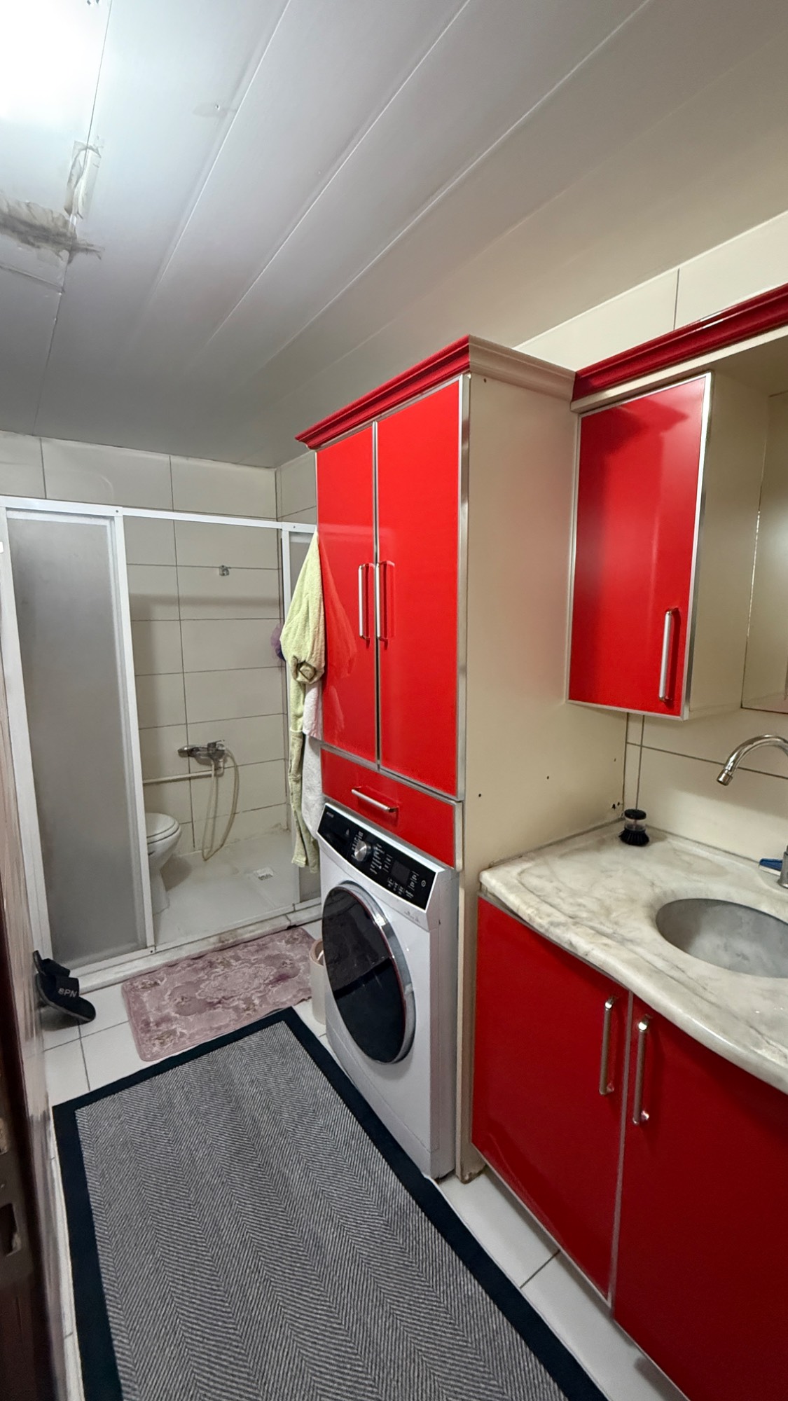 SELVİLİTEPEDE GENİŞ 2+1 D.GAZLI MASRAFSIZ SATILIK DAİRE