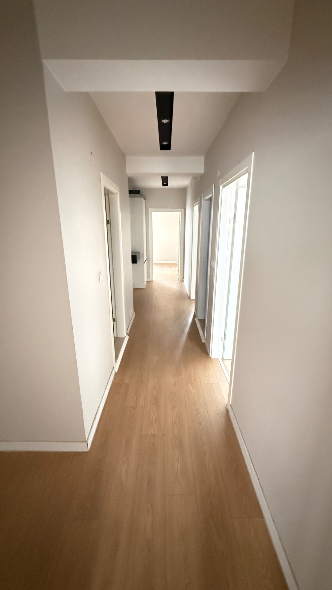 ERGENEKON MAH ŞATO OKULU YAKINI 3+1 ASANSÖRLÜ OTOPARKLI SATILIK DAİRE