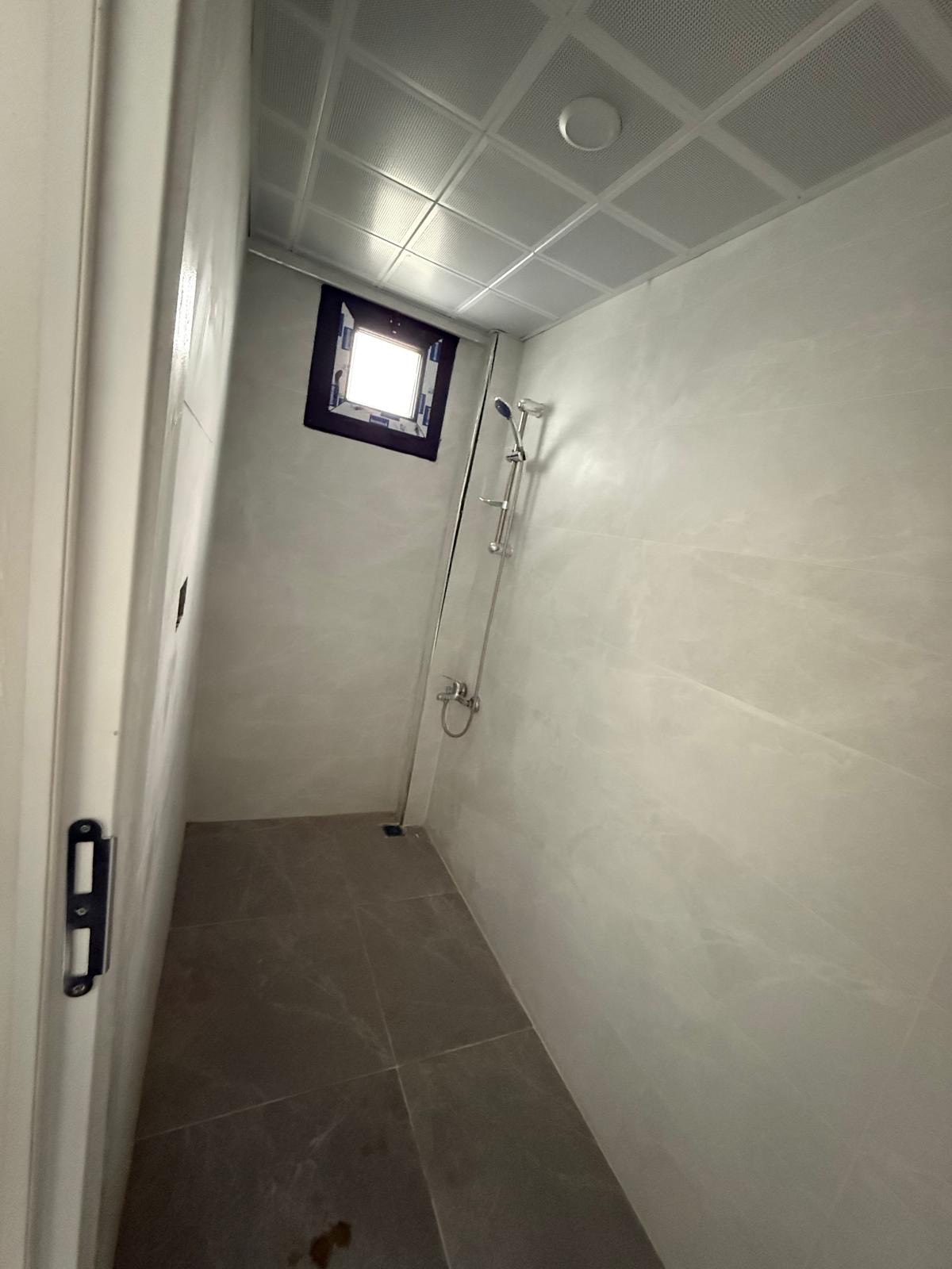 FIRSAT! ERGENEKON'DA ARAS SİTESİNDE 105 M2 2+1 DAİRE