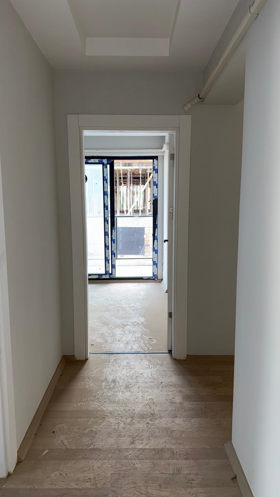 FIRSAT! ERGENEKON'DA ARAS SİTESİNDE 105 M2 2+1 DAİRE