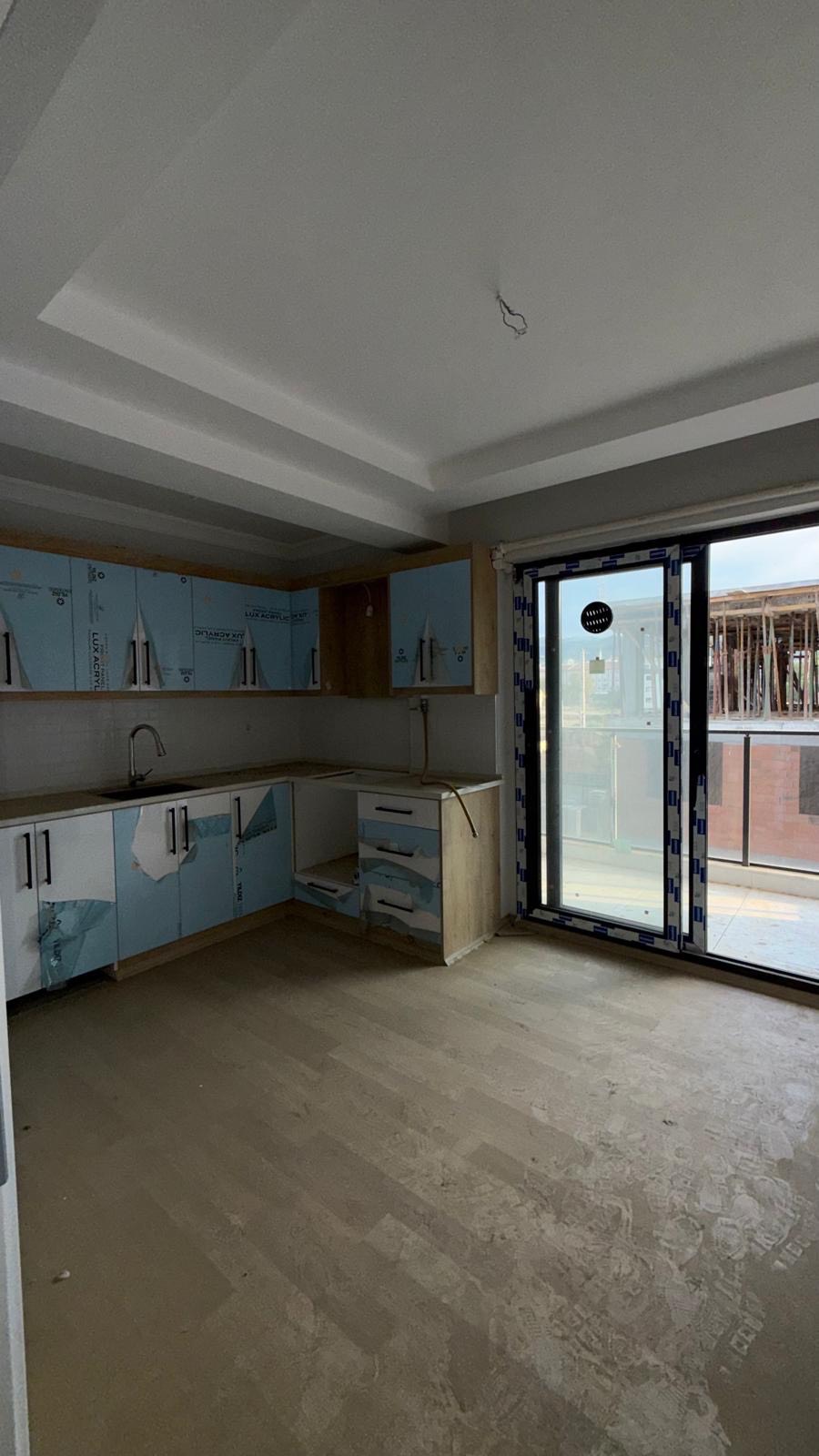 FIRSAT! ERGENEKON'DA ARAS SİTESİNDE 105 M2 2+1 DAİRE