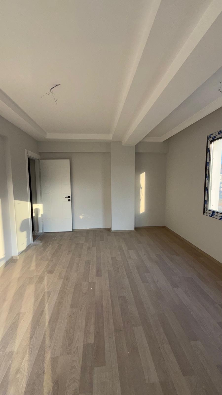 FIRSAT! ERGENEKON'DA ARAS SİTESİNDE 105 M2 2+1 DAİRE